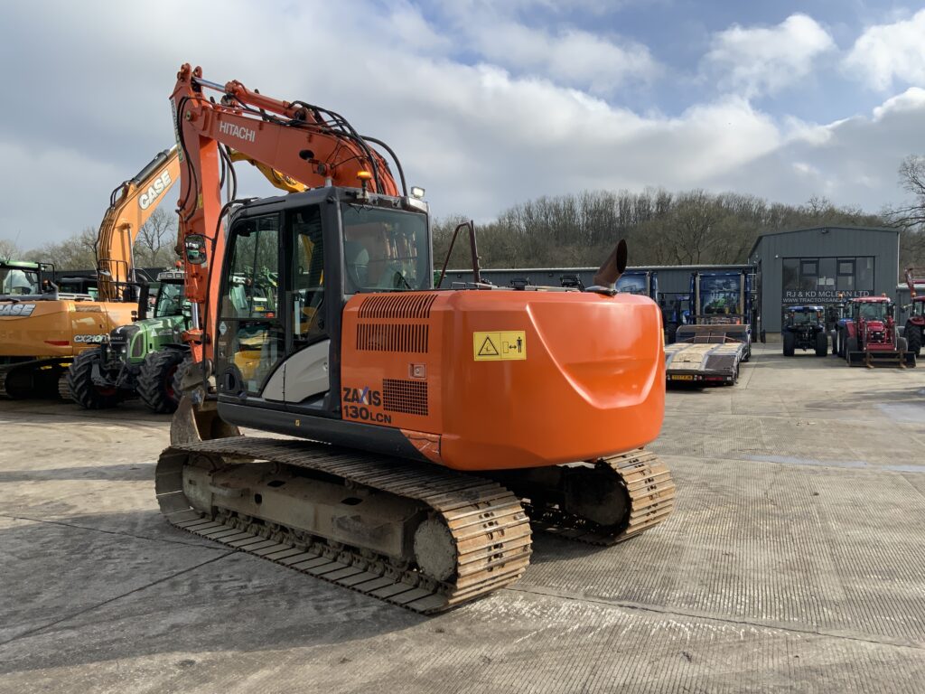 Hitachi ZAXIS 130LCN-5B Digger (ST25541)