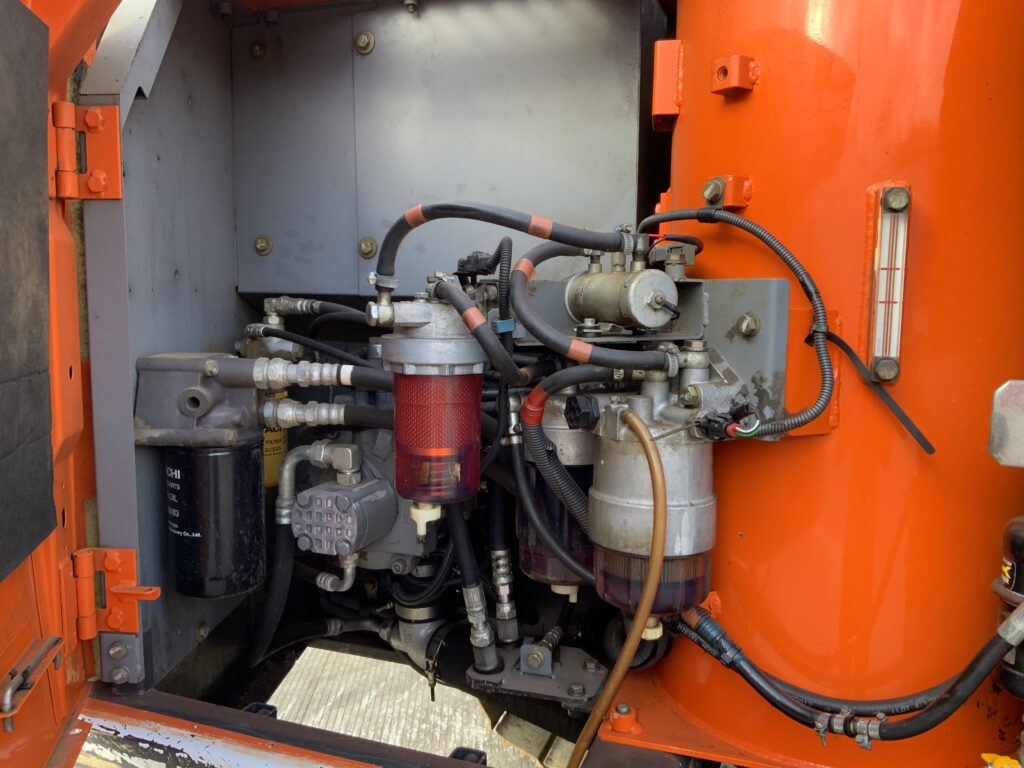 Hitachi ZAXIS 130LCN-5B Digger (ST25541)