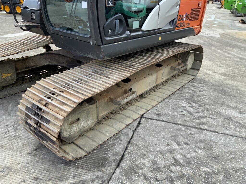 Hitachi ZAXIS 130LCN-5B Digger (ST25541)