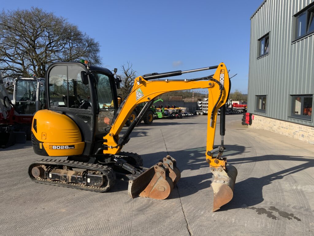JCB 8026 CTS Digger (ST26041)