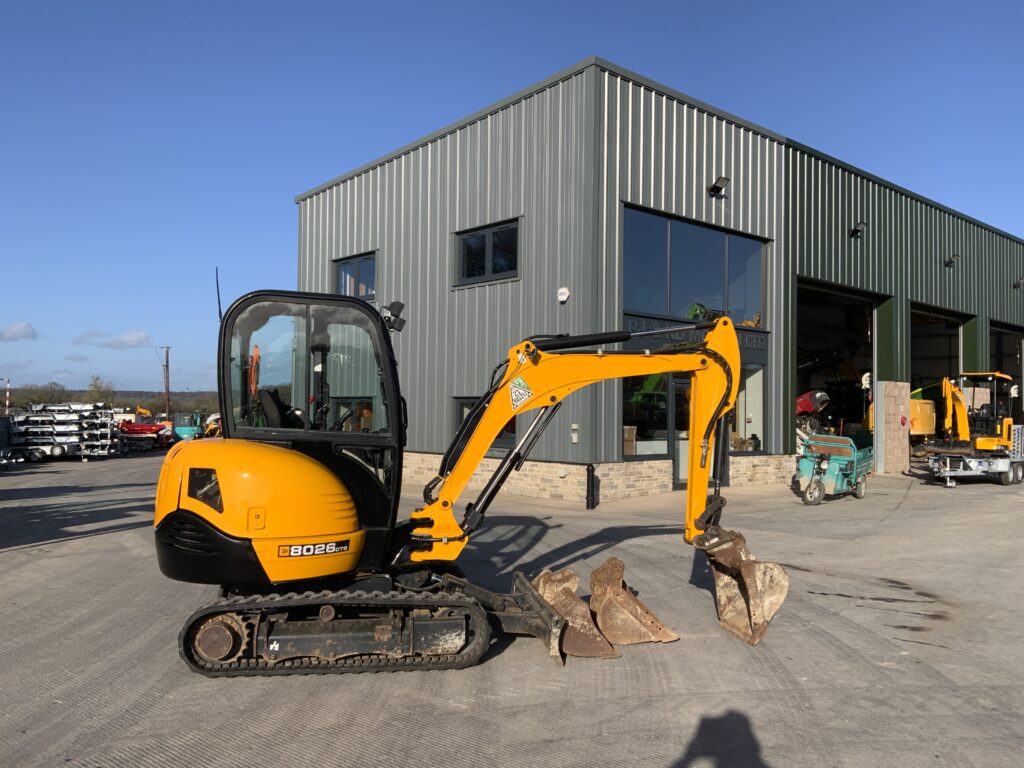 JCB 8026 CTS Digger (ST25985)