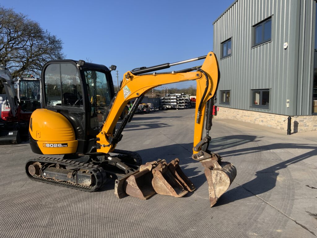 JCB 8026 CTS Digger (ST25985)