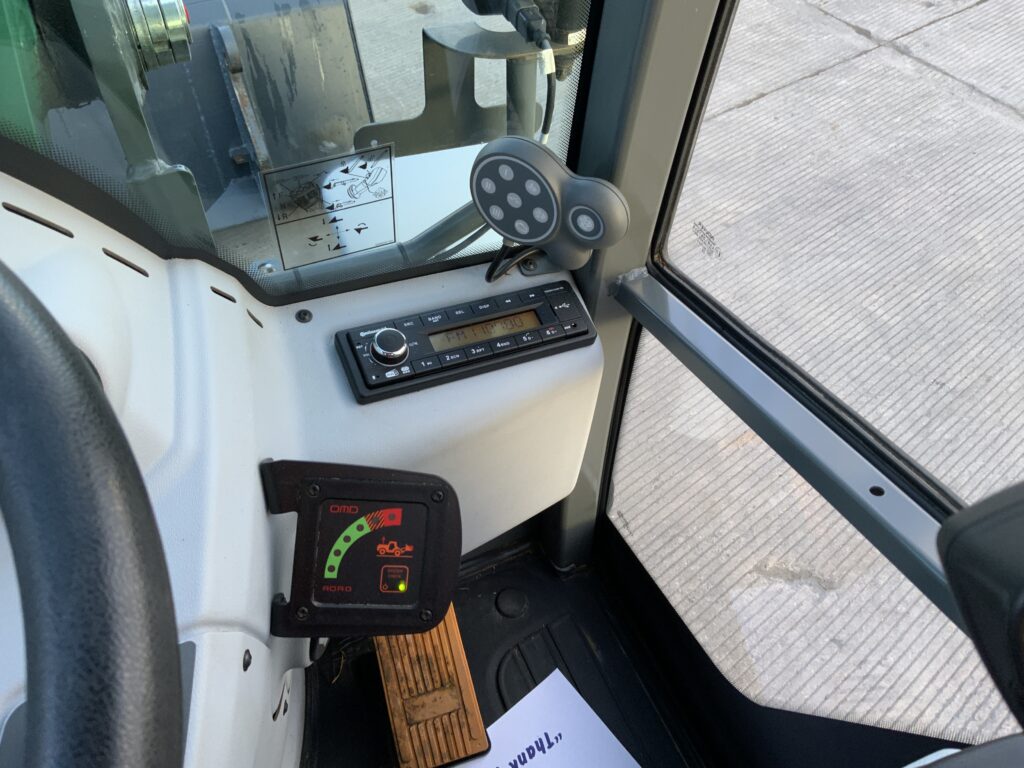 Kramer KL 25.5T Telescopic Loading Shovel (ST26112)