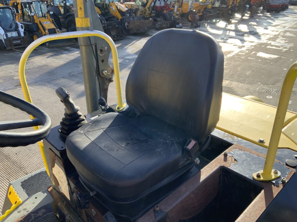 Wacker Neuson DW90 Straight Tip Dumper (ST25836)