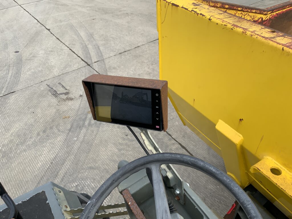 Wacker Neuson DW90 Straight Tip Dumper (ST25836)