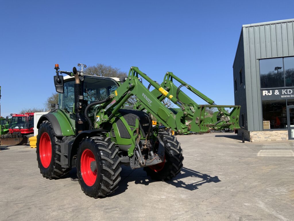 Fendt 516 Power Tractor (ST26070)