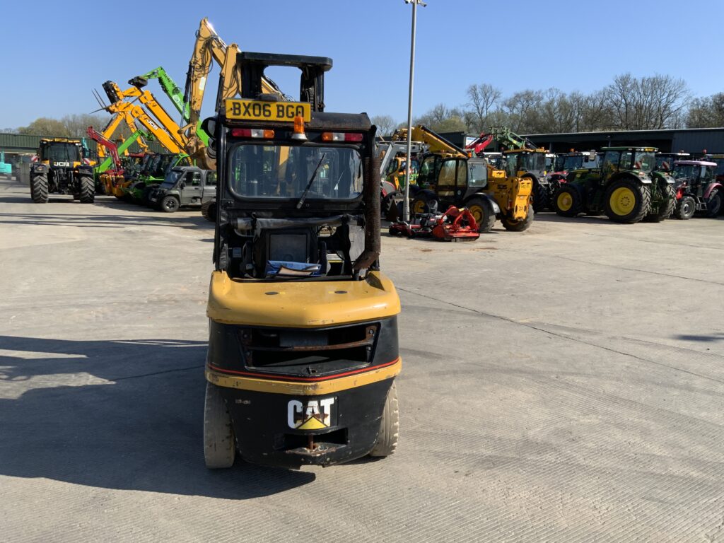 CAT 35 Forklift (ST26120)