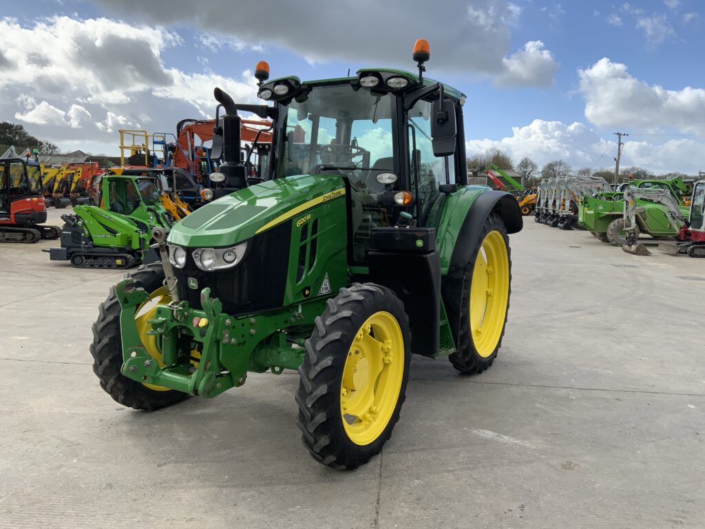 John Deere 6120M Tractor (ST26118)