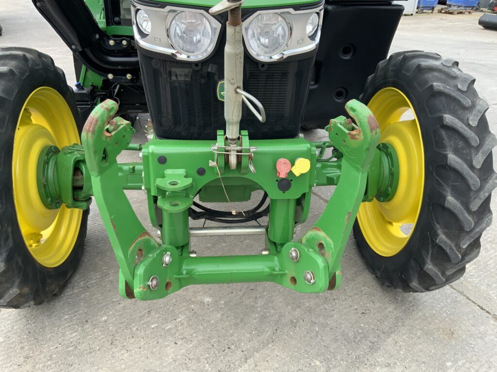 John Deere 6120M Tractor (ST26118)