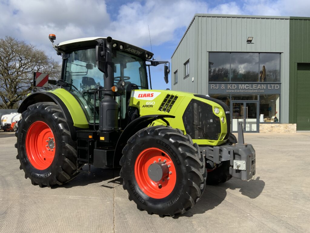 Claas 650 Arion Tractor (ST26239)