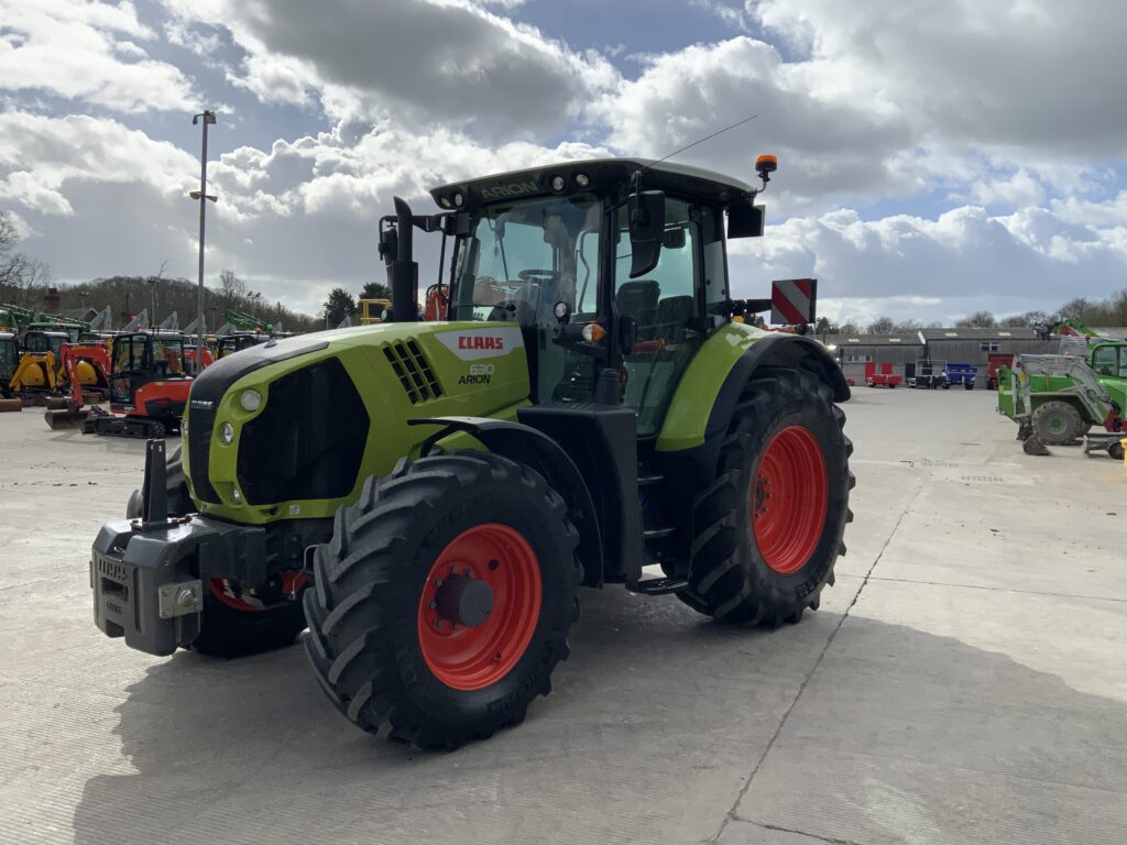 Claas 630 Arion Tractor (ST26240)