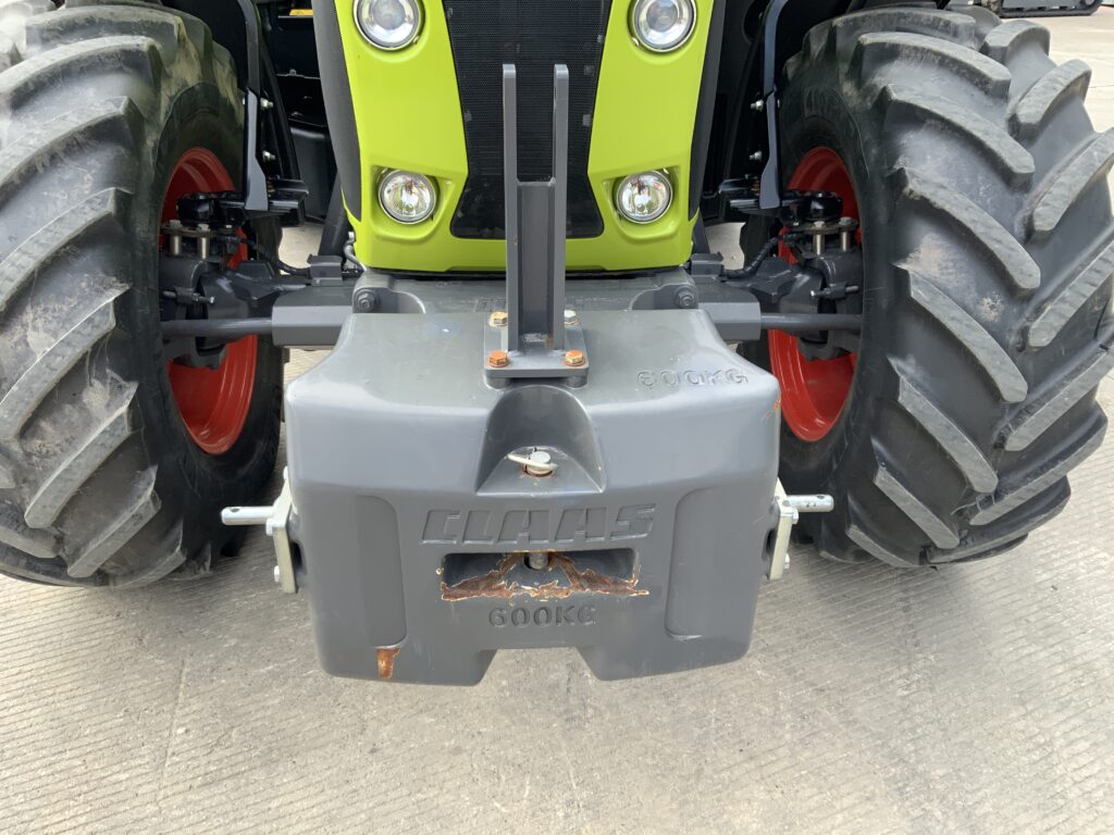Claas 630 Arion Tractor (ST26240)