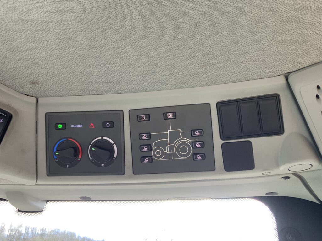 Claas 630 Arion Tractor (ST26240)