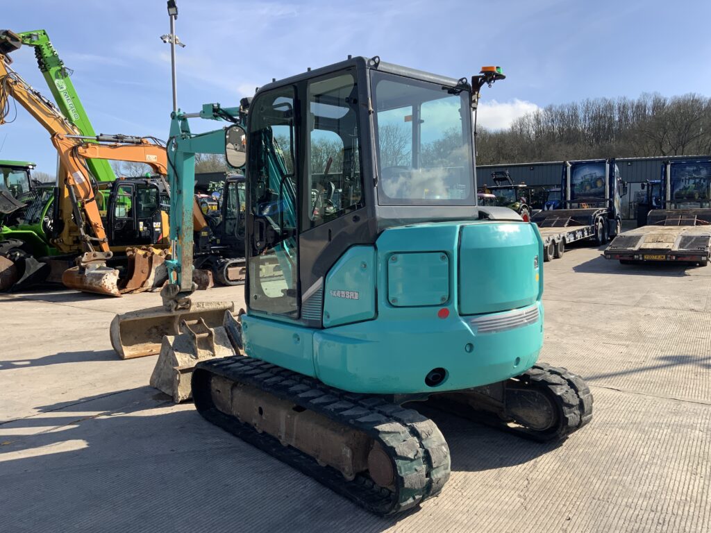Kobelco SK45 Digger (ST25914)