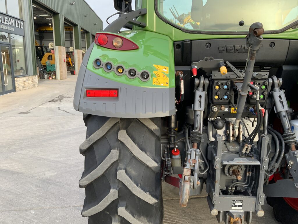 Fendt 313 Power Tractor (ST26018)