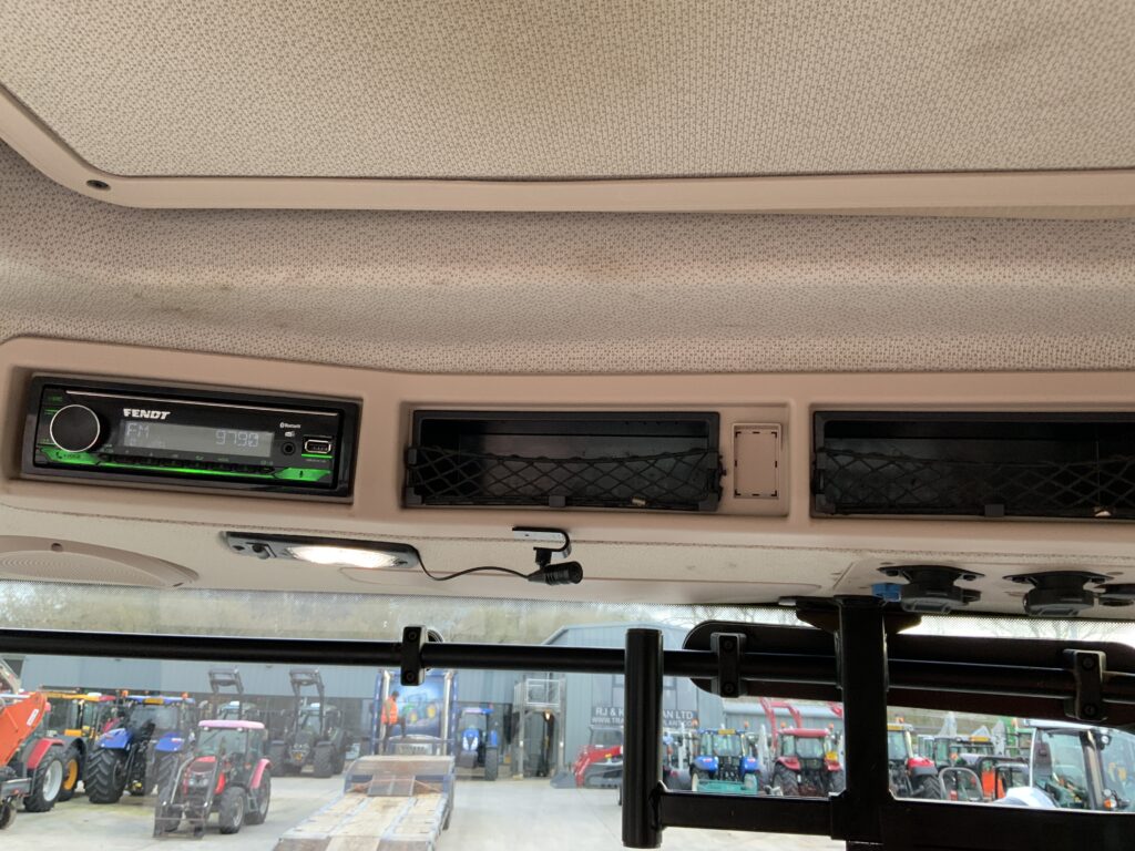 Fendt 313 Power Tractor (ST26018)