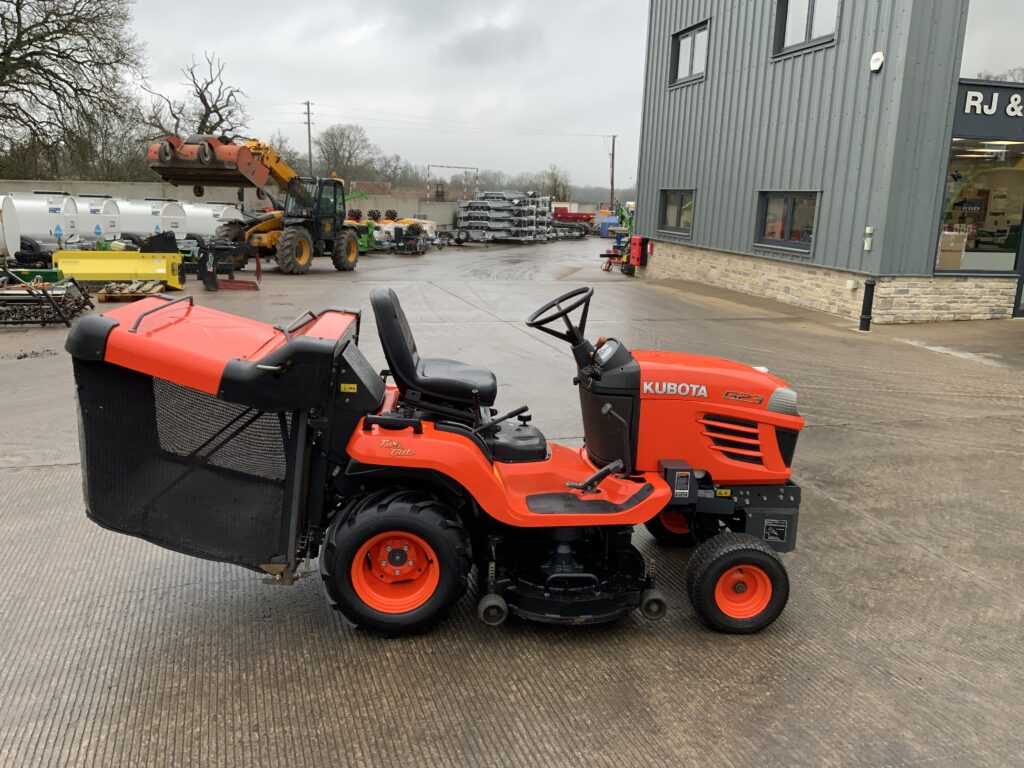 Kubota G23 Ride On Mower (ST26094)