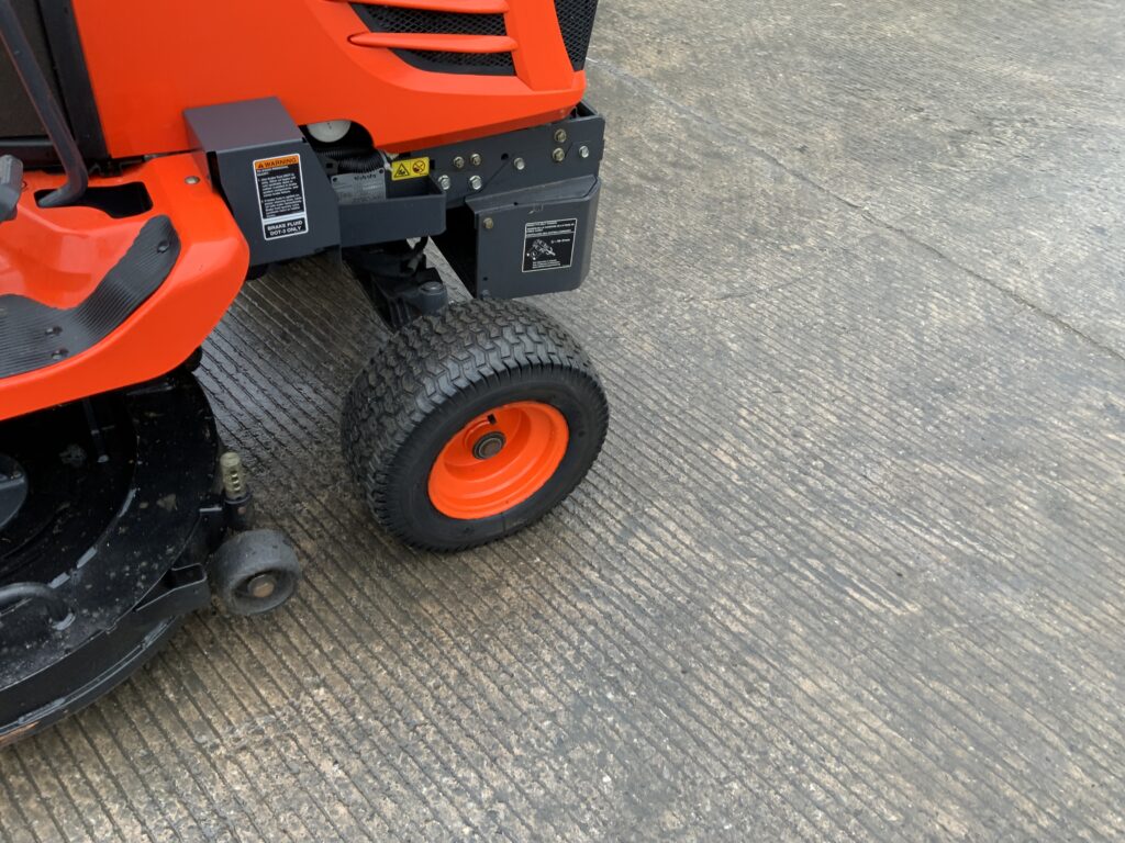 Kubota G23 Ride On Mower (ST26094)