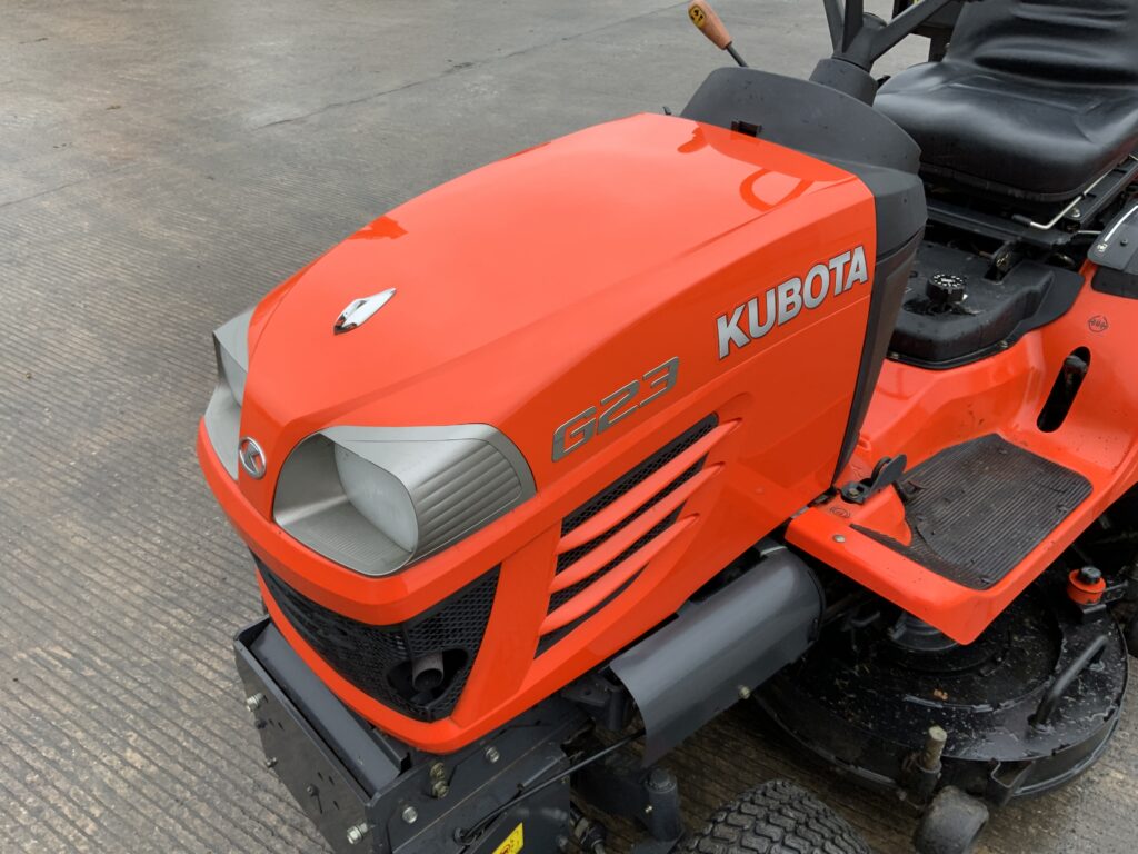 Kubota G23 Ride On Mower (ST26094)
