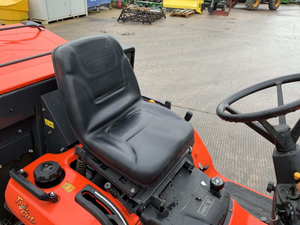 Kubota G23 Ride On Mower (ST26094)