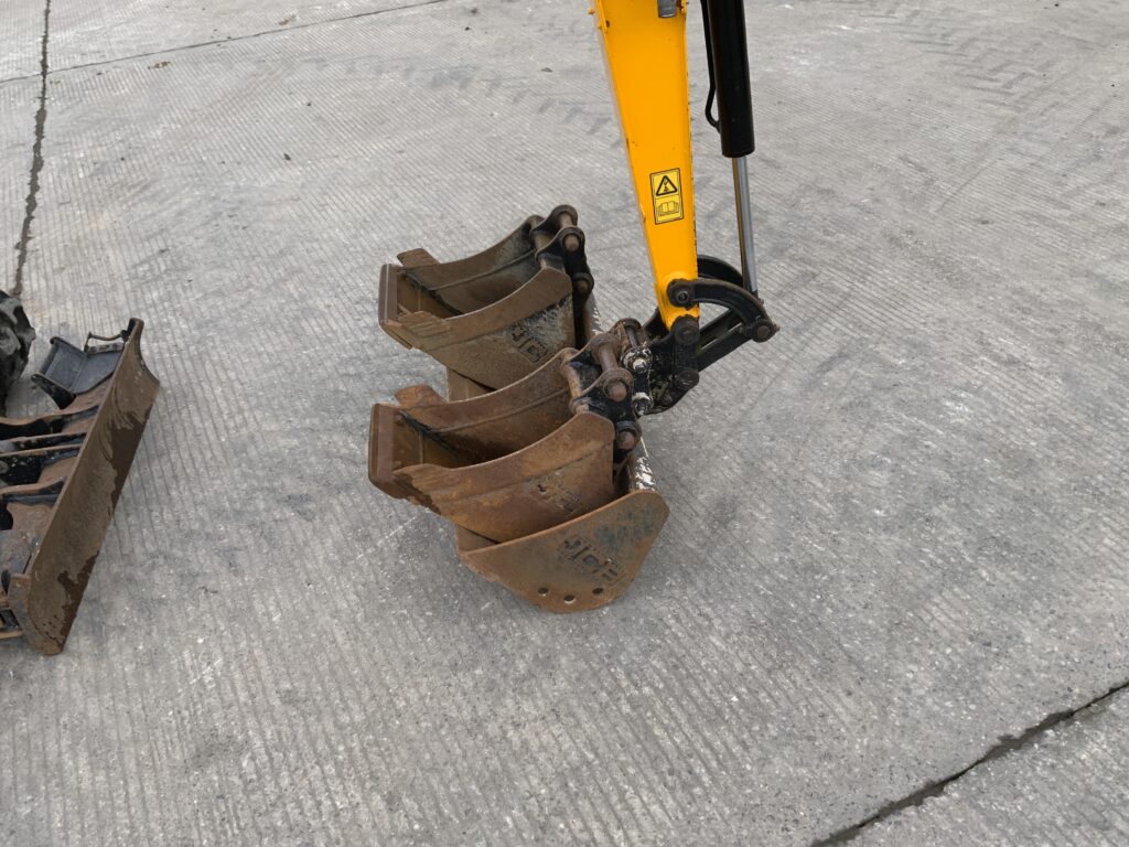 JCB 19c-1 Digger (ST25942)