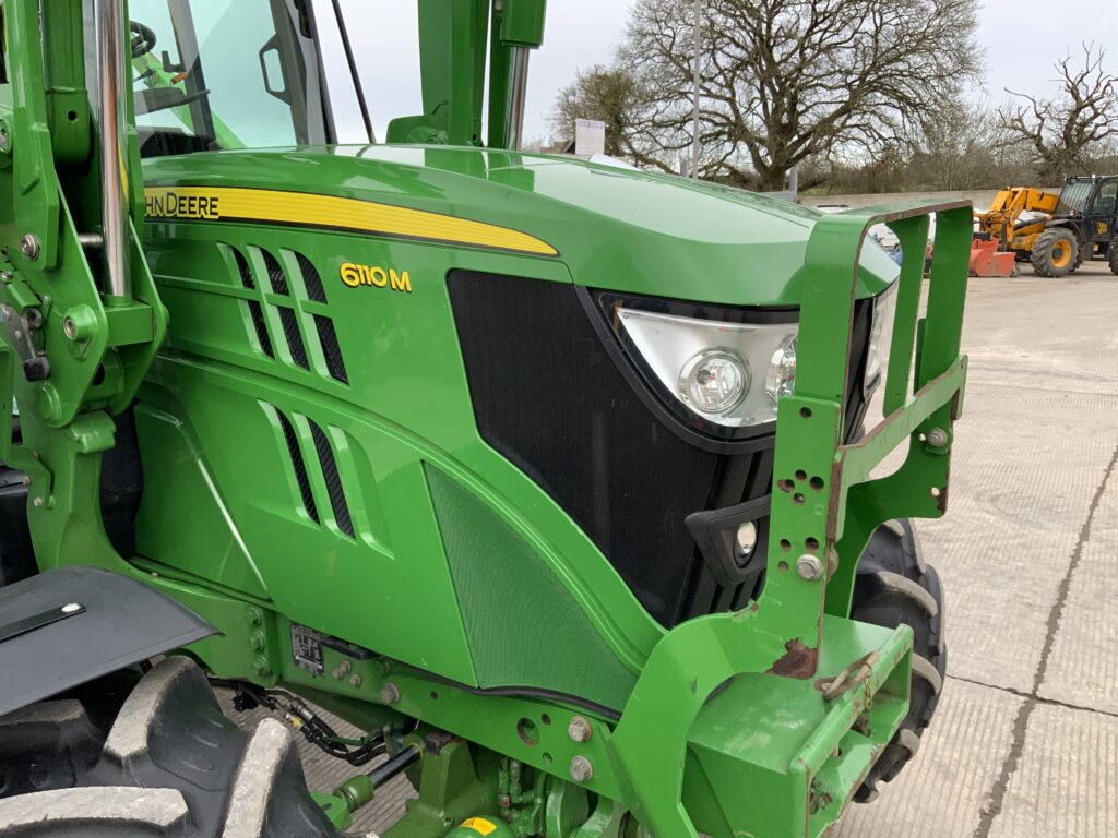John Deere 6110M Tractor (ST26068)
