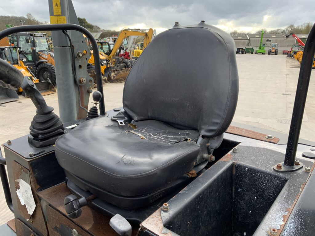 Wacker Neuson DW90 Swivel Tip Dumper (ST25837)