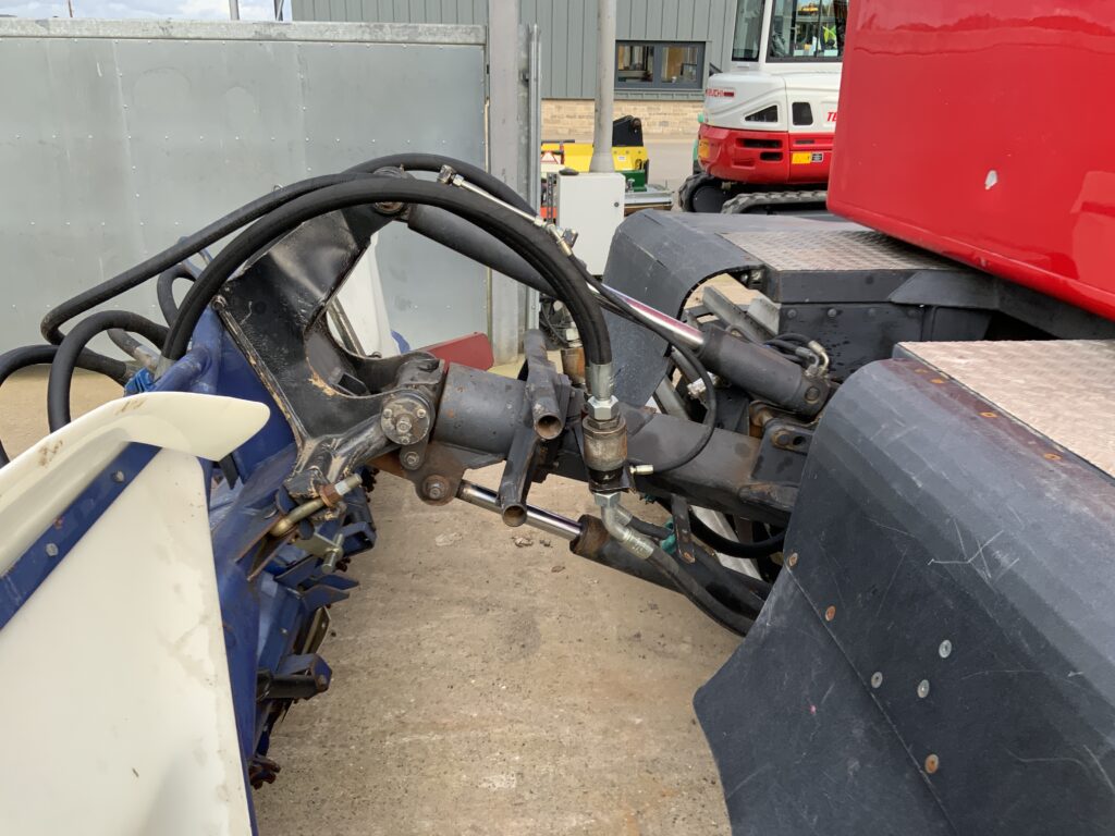 Piston Bully PB300 Snow Groomer (ST26121)