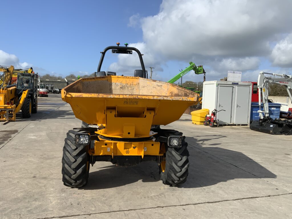 JCB 6 Tonne-2 Swivel Tip Dumper (ST25941)
