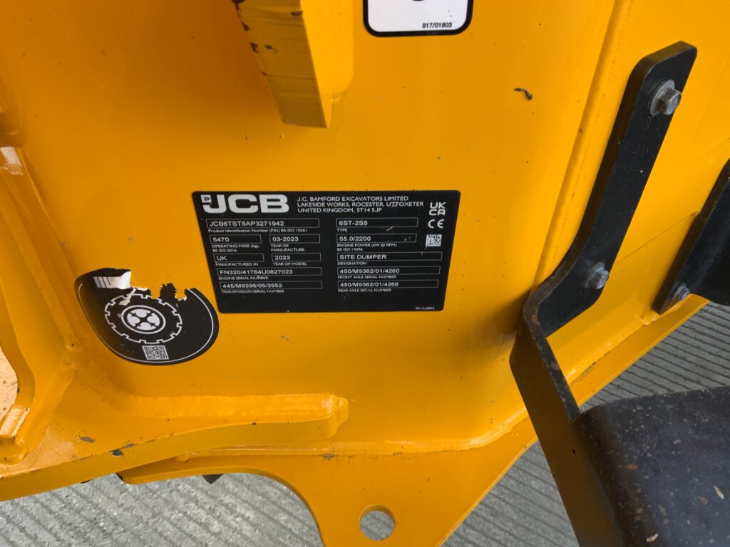 JCB 6 Tonne-2 Swivel Tip Dumper (ST25941)