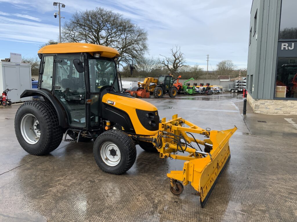 JCB 360 Tractor (ST26114)