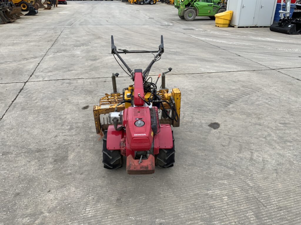 Honda F720 C/w Blec Stone-Raker (ST26225)