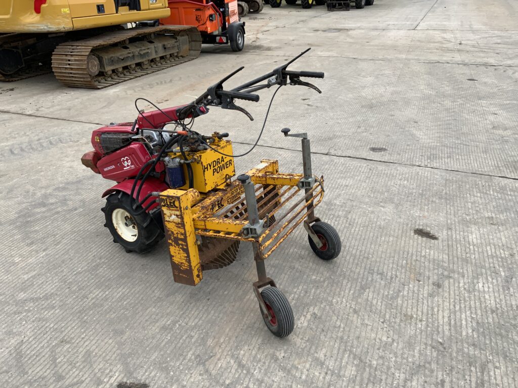 Honda F720 C/w Blec Stone-Raker (ST26225)