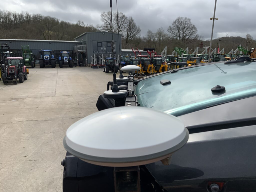 Valtra N134 Active Tractor (ST26110)