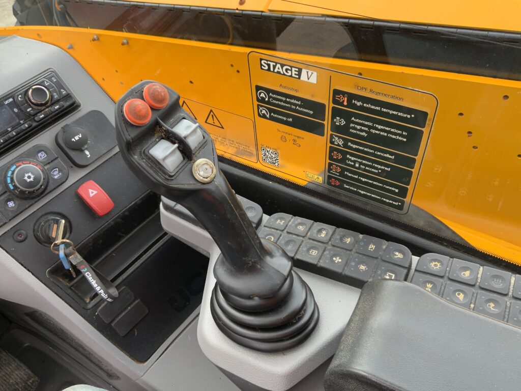 JCB 538-60 Agri Super Telehandler (ST24902)