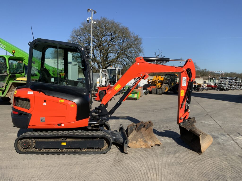 Kubota KX027-4 Digger (ST26221)