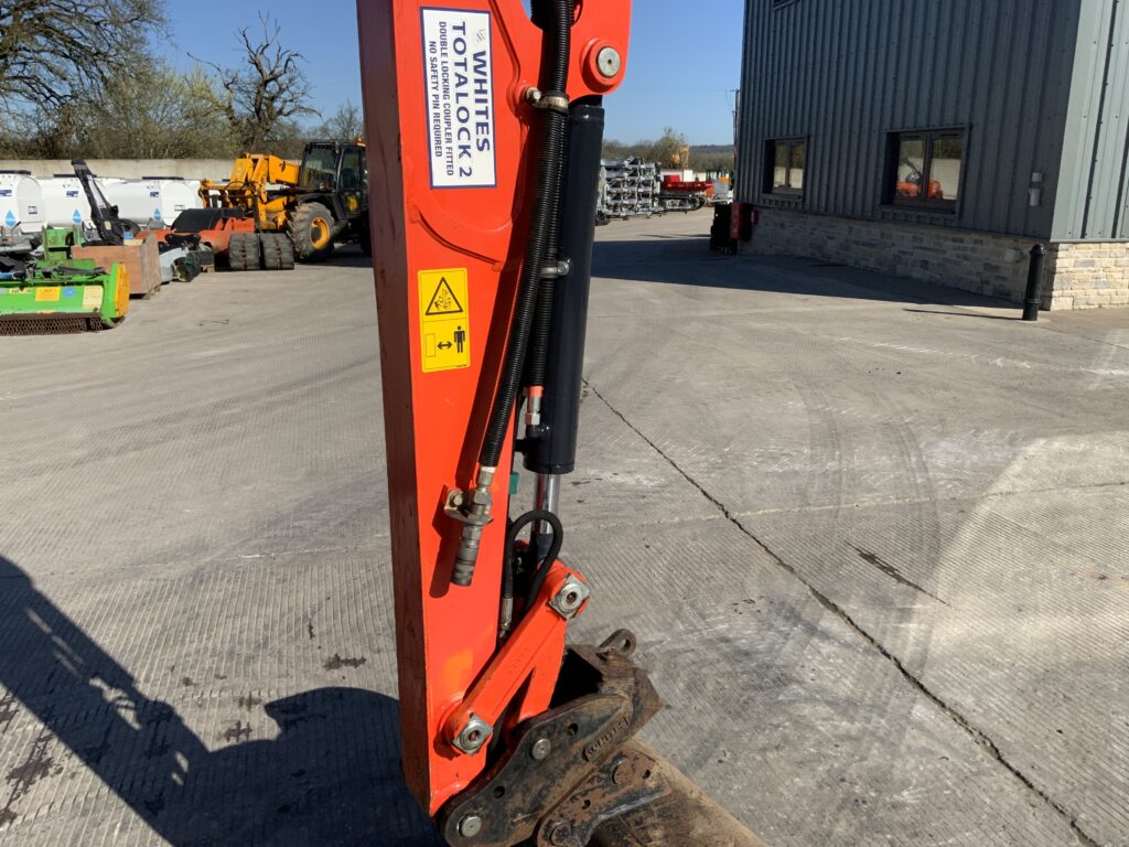 Kubota KX027-4 Digger (ST26221)