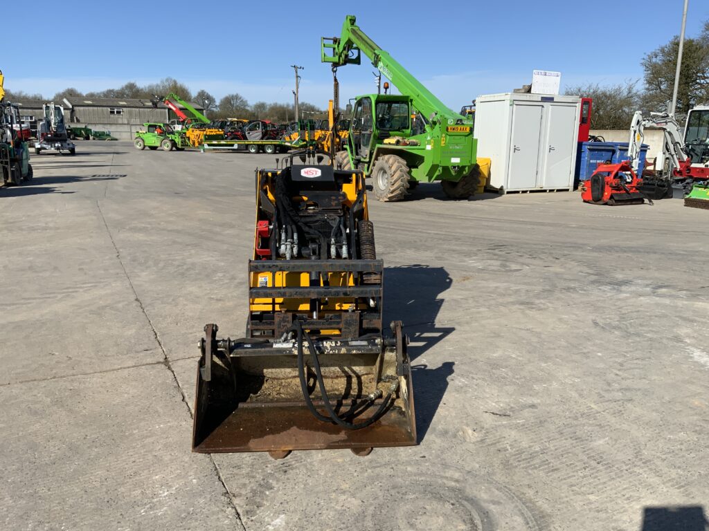 Boxer 532DX Tracked Skid Steer Loader (ST26220)