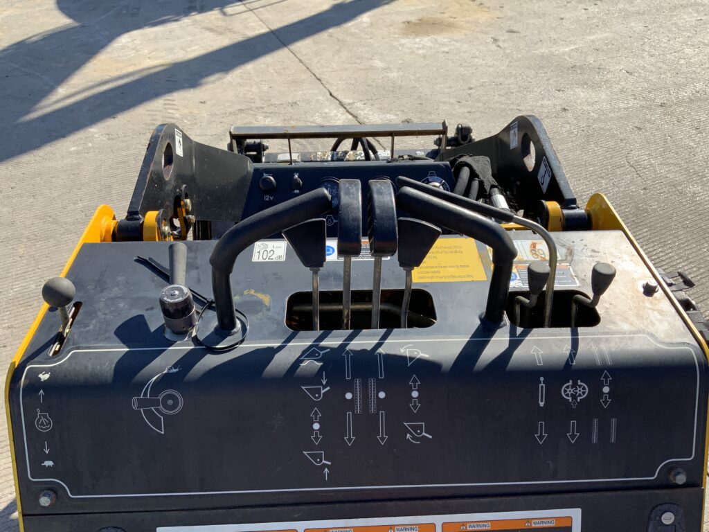 Boxer 532DX Tracked Skid Steer Loader (ST26220)