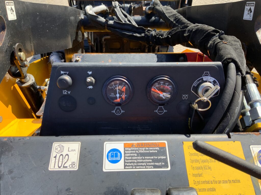 Boxer 532DX Tracked Skid Steer Loader (ST26220)