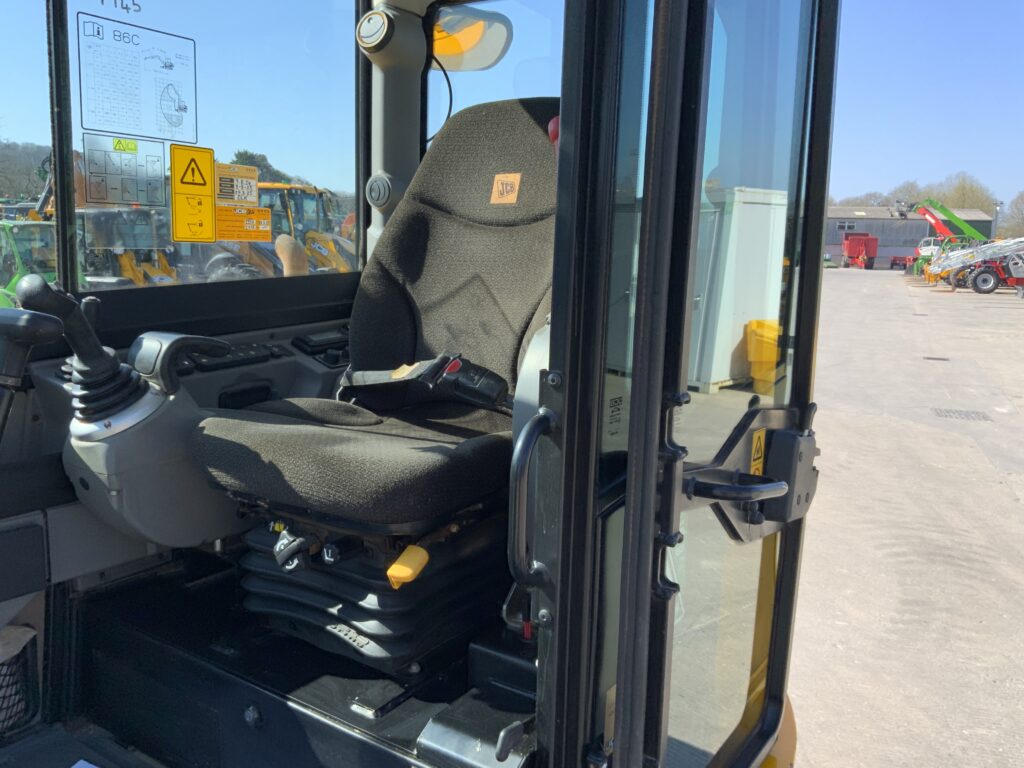 JCB 86c-2 Digger (ST26174)