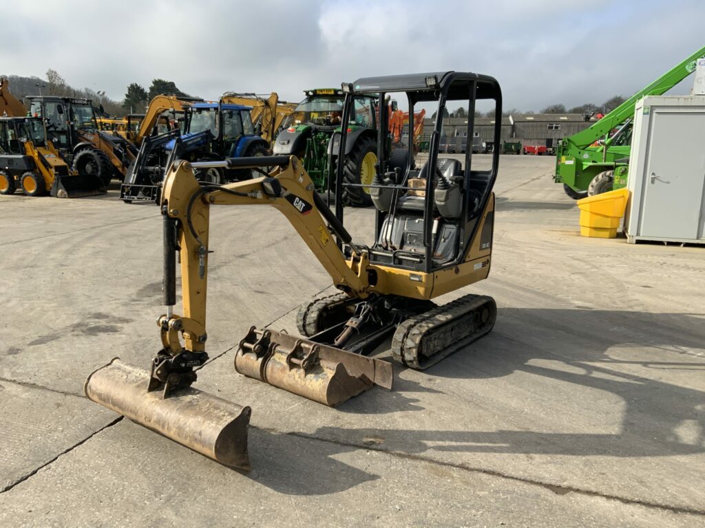 CAT 301.4C Digger (ST25991)