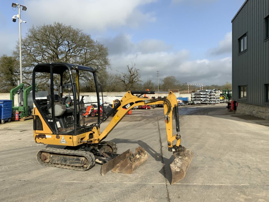 CAT 301.4C Digger (ST25991)