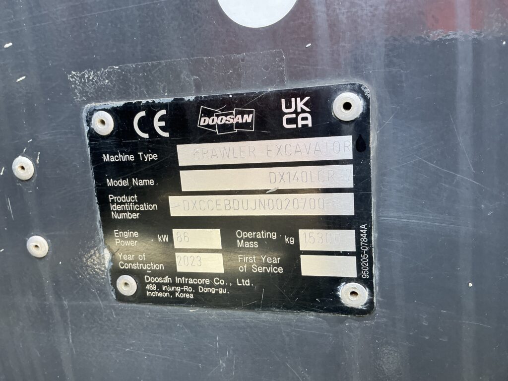 Doosan DX140 LCR-7 Digger (ST25352)