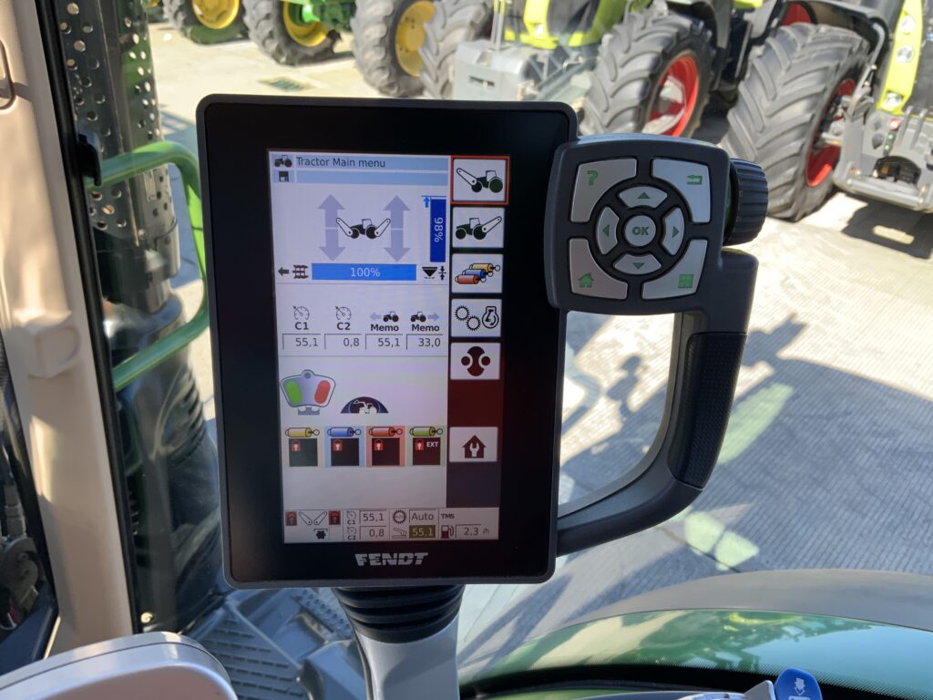 Fendt 516 Power Tractor (ST26070)