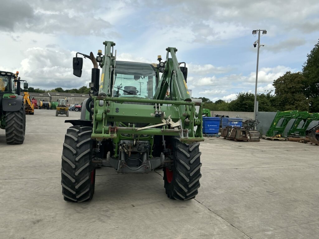 Fendt 724 Power Plus Tractor (ST23425)