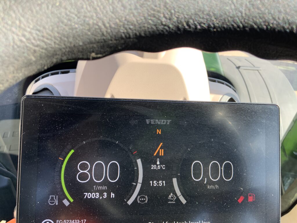 Fendt 724 Profi Plus Tractor (ST26001)