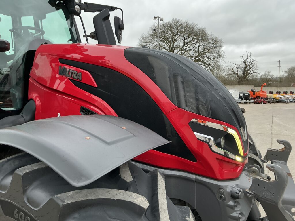 Valtra T255 Active Tractor (ST25715)