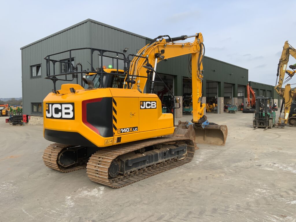JCB 140X LC Digger (ST26188)