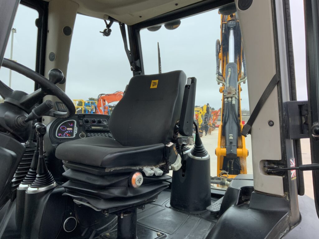 JCB 3CX Eco Wheeled Digger (ST26191)